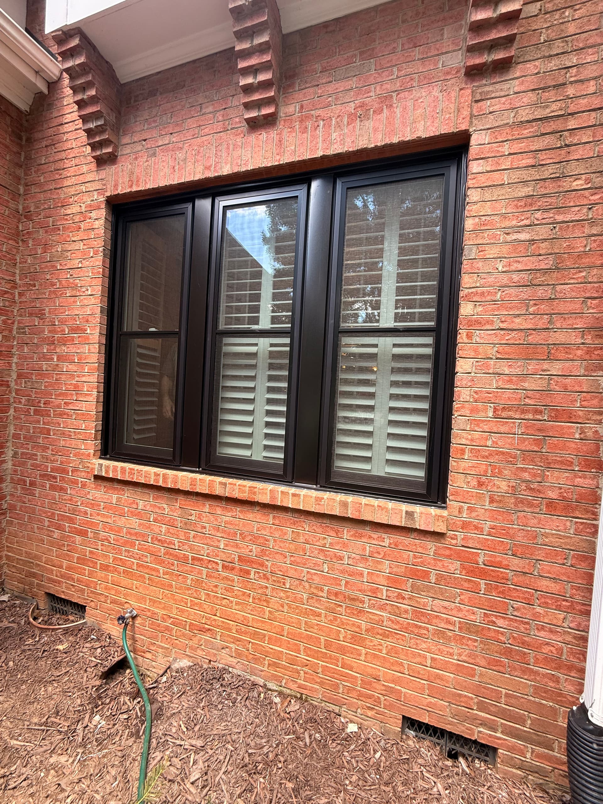 Gallery photos for 35 White Windows Swapped for Black on This Lake Norman Home: Image #2